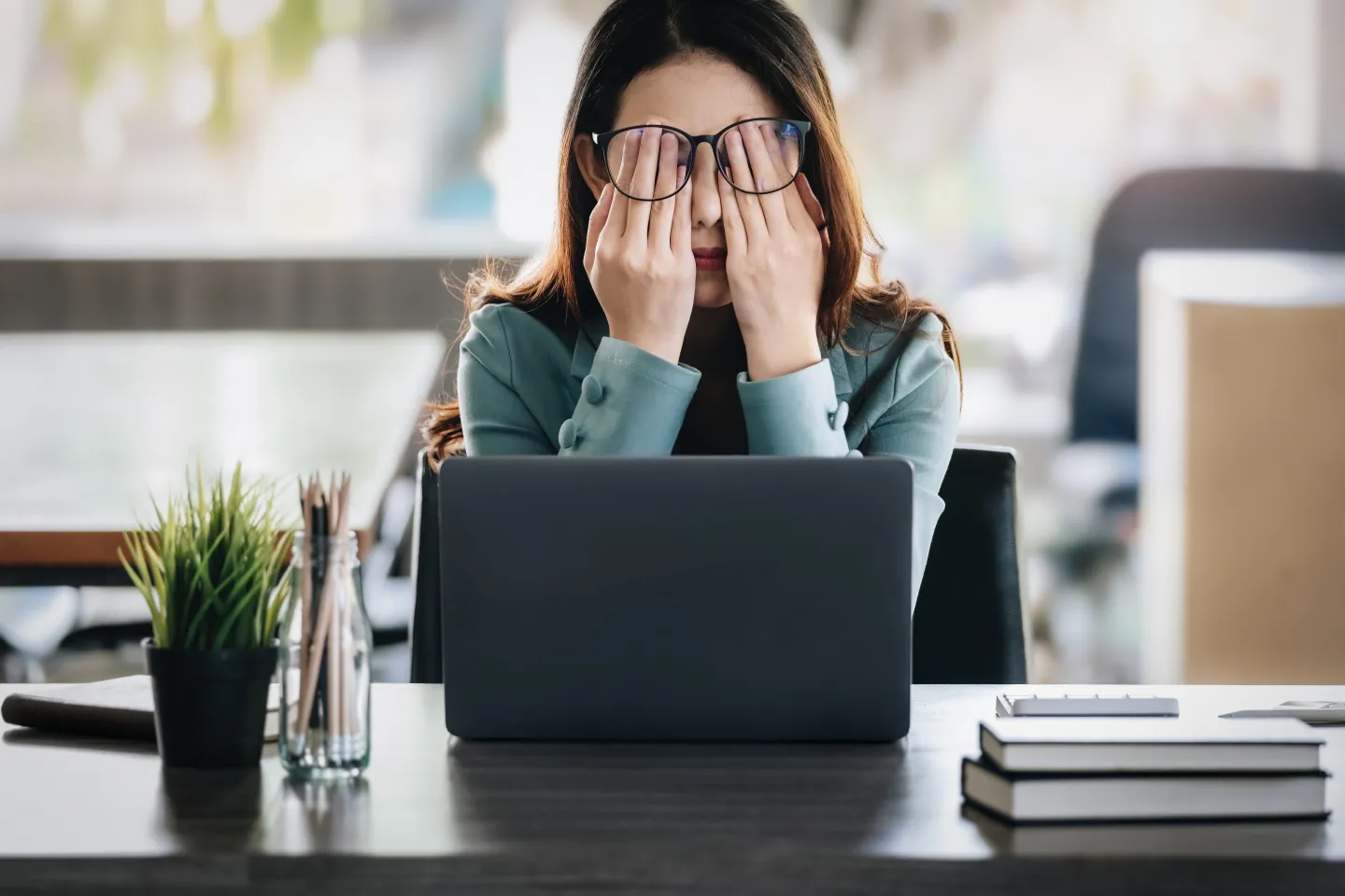 Viêm Miệng Áp Tơ (Aphthous Stomatitis): Nguyên Nhân, Triệu Chứng Và Cách Điều Trị Hiệu Quả 11 Stress là một trong những nguyên nhân gây viêm miệng áp tơ