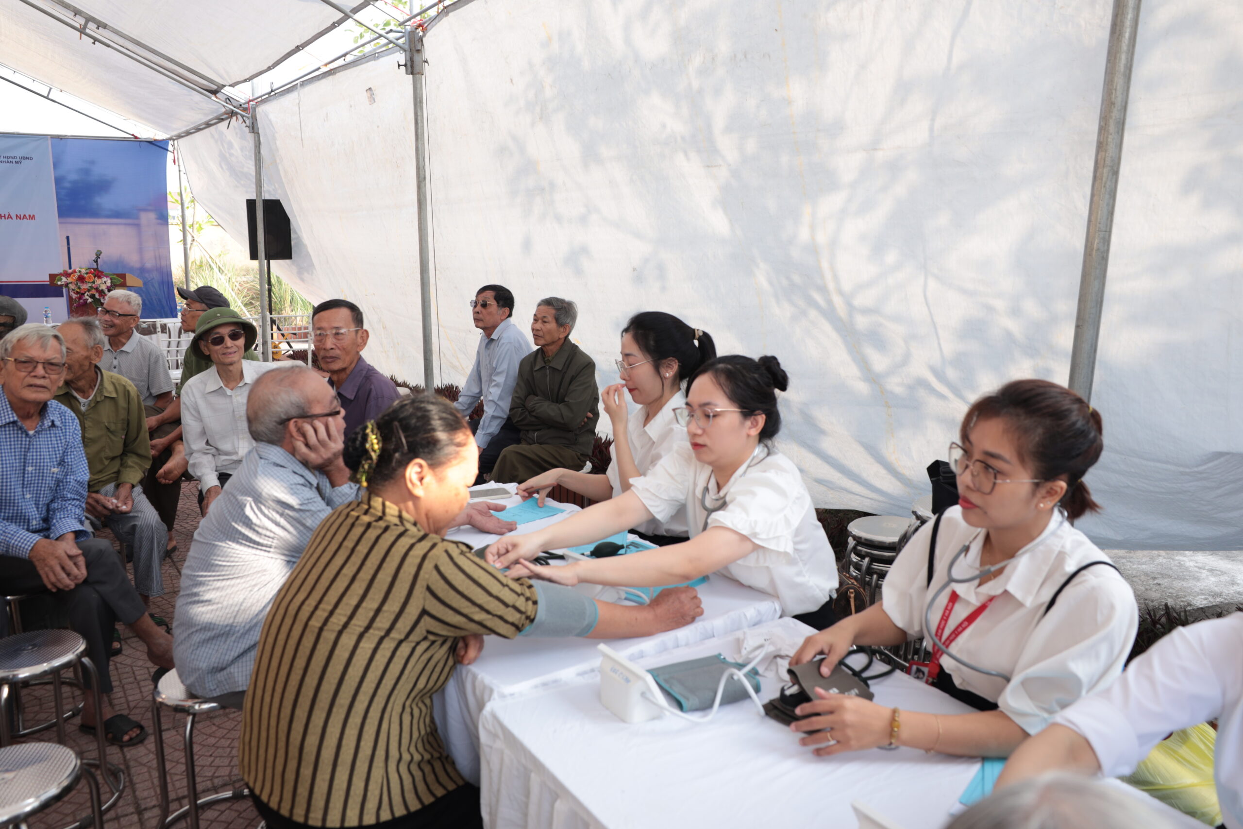 Cho đi để nhận lại