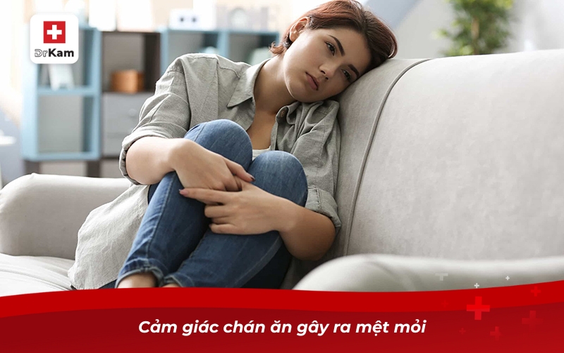 Biểu hiện viêm họng hạt - Hướng dẫn nhận biết và điều trị 14 Cảm giác chán ăn gây ra mệt mỏi