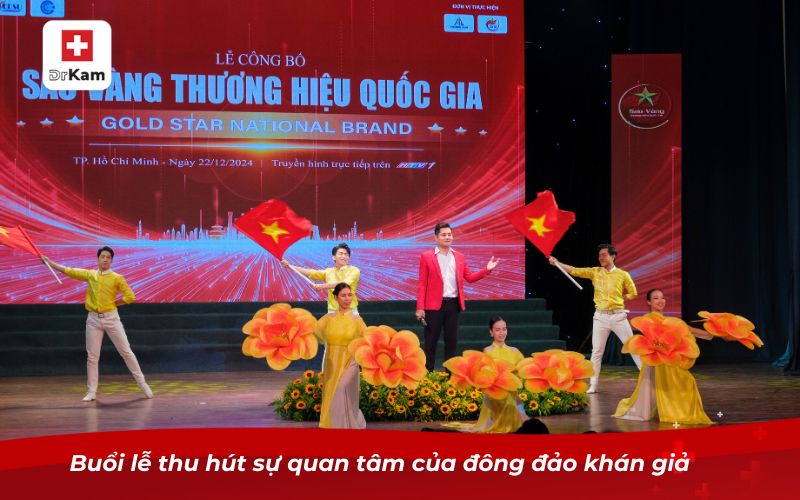 Buổi lễ thu hút sự quan tâm của đông đảo khán giả