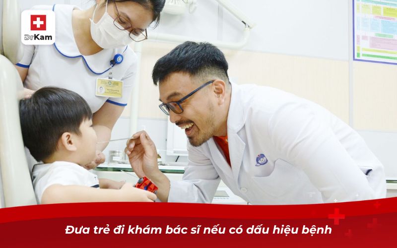 Hình ảnh viêm họng hạt ở trẻ em và cách nhận biết bé bị viêm họng 16 Đưa trẻ đi khám bác sĩ nếu có dấu hiệu bệnh