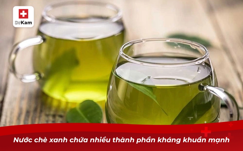 Công dụng tuyệt vời của việc súc miệng bằng nước chè xanh 8 Nước chè xanh chứa nhiều thành phần kháng khuẩn mạnh