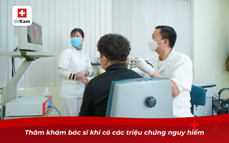 Hình ảnh viêm amidan đáy lưỡi và dấu hiệu nhận biết 13 Thăm khám bác sĩ khi có các triệu chứng nguy hiểm