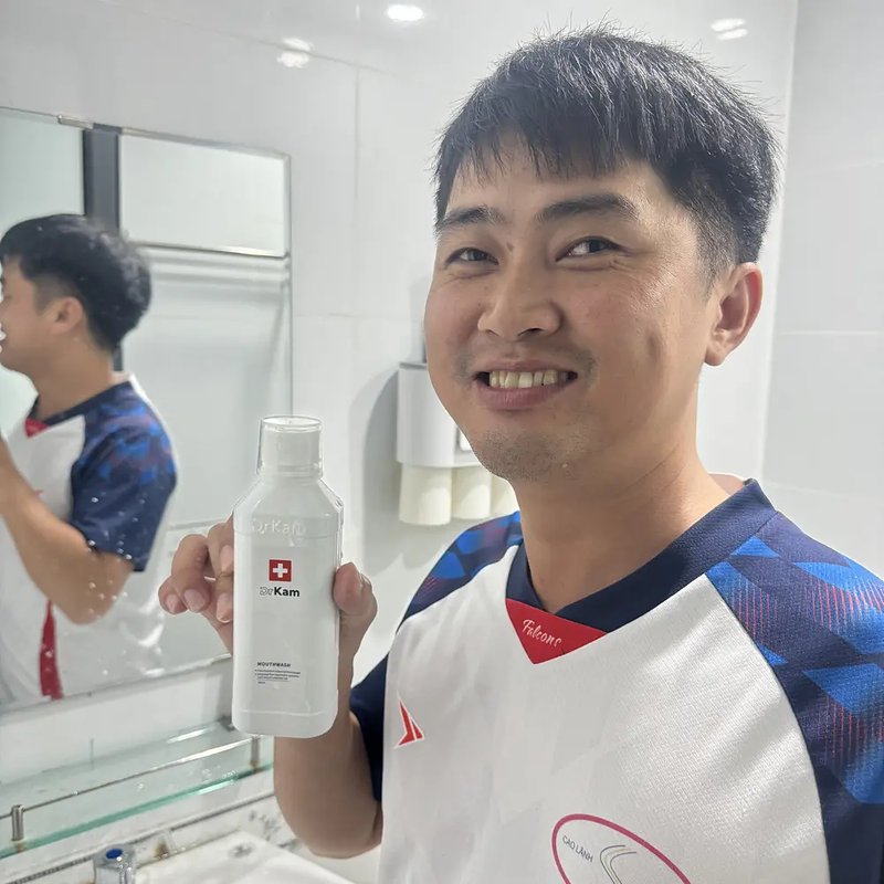 Hình ảnh khách hàng đánh giá sản phẩm DrKam Nước Súc Miệng Chuẩn Y Khoa