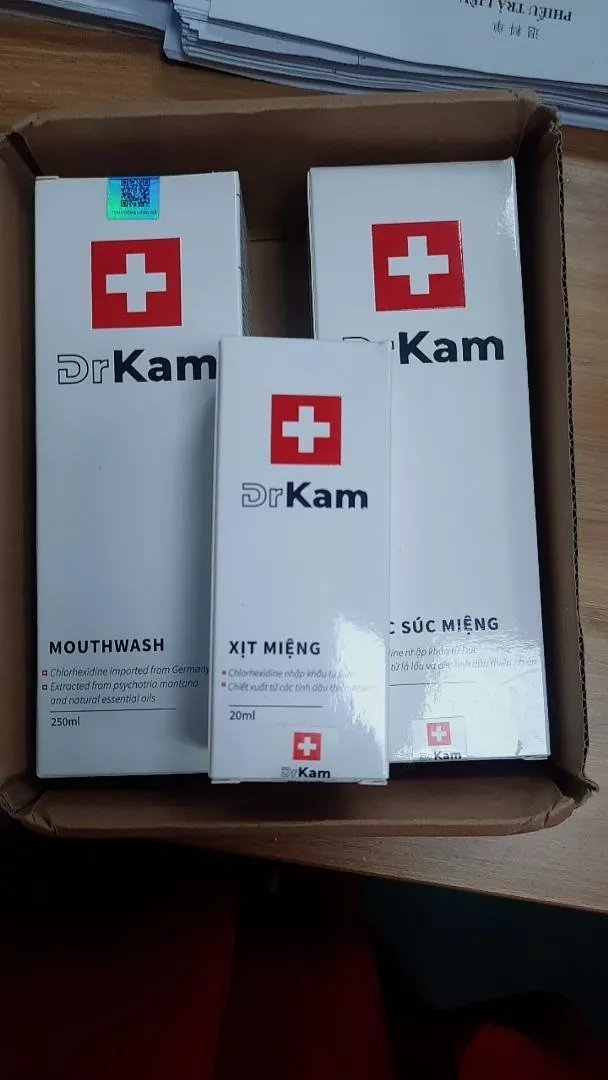 Hình ảnh khách hàng đánh giá sản phẩm DrKam Nước Súc Miệng Chuẩn Y Khoa
