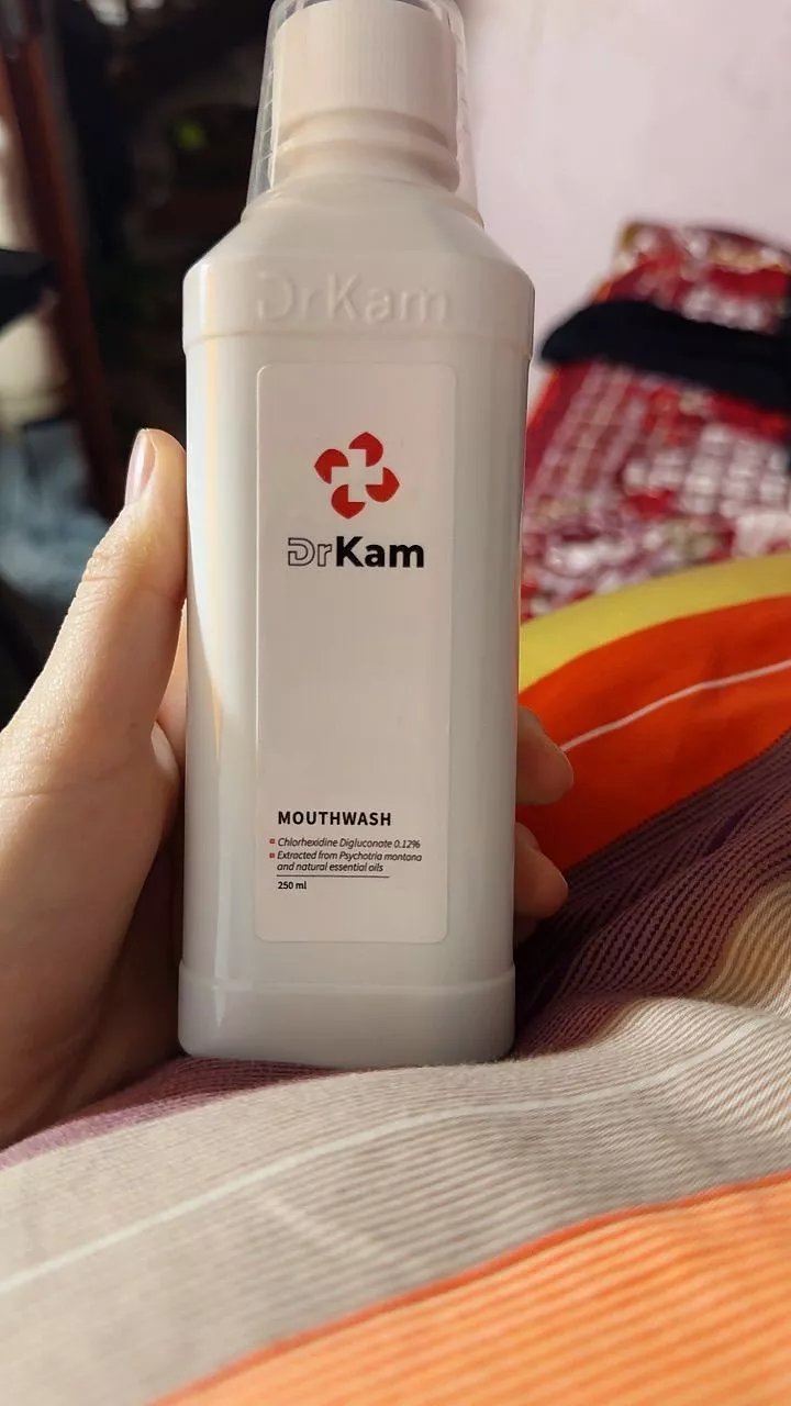 Hình ảnh khách hàng đánh giá sản phẩm DrKam Nước Súc Miệng Chuẩn Y Khoa